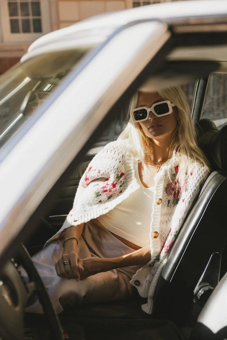 Floral sweater in cream 