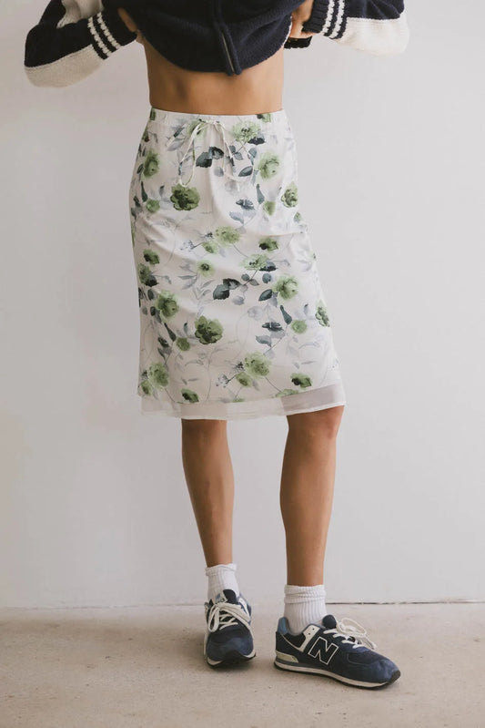 Midi skirt in green 