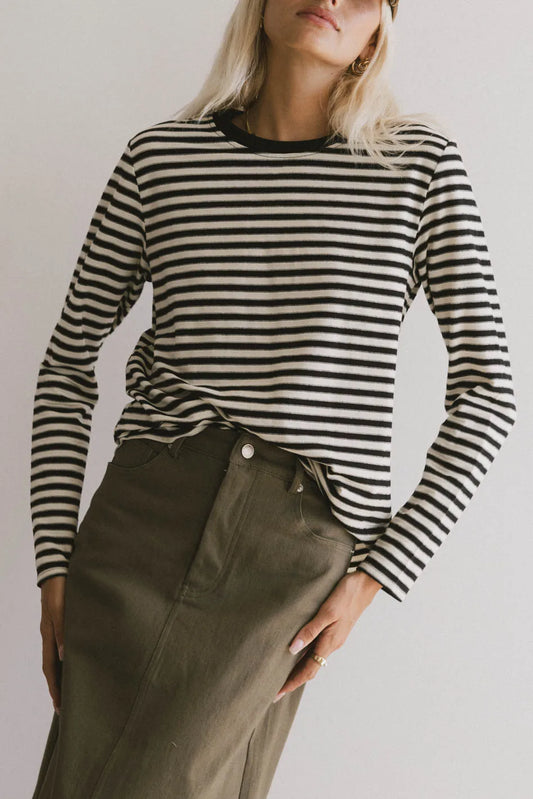 Two colors striped top in black and cream 