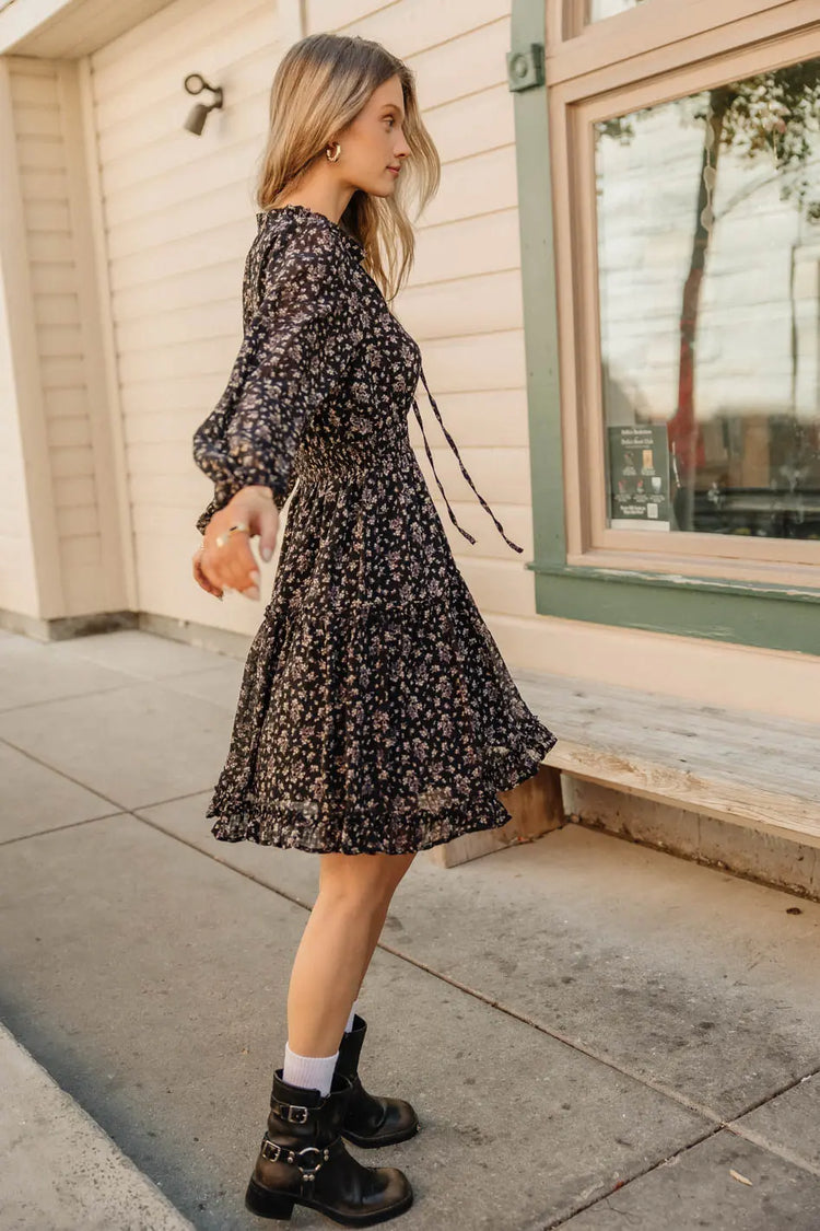 Long sleeves dress in floral 