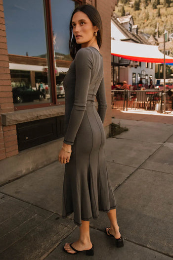 Long sleeves dress in grey 