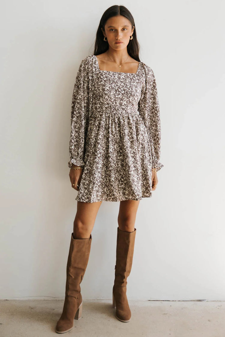 Woven mini dress in brown 