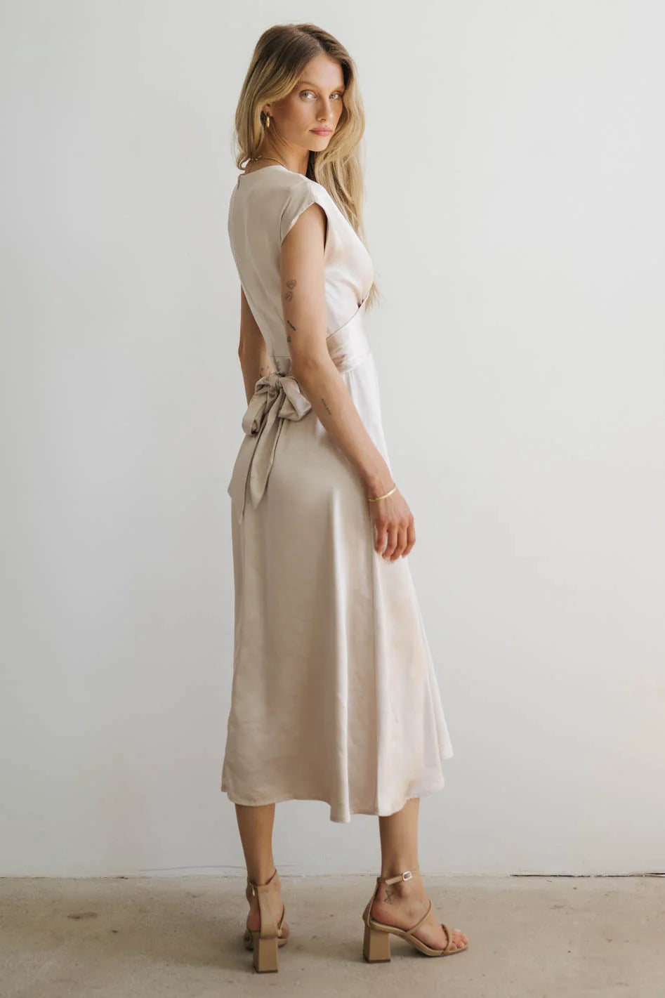 midi champagne dress Sequin Embroidered self-portrait-US fitting midi design is crafted in a rich metallic fabrication radiating shine from all angles Champagne Glow Satin Lace Trim