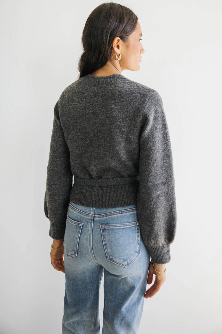 Plain color cardigan in grey 