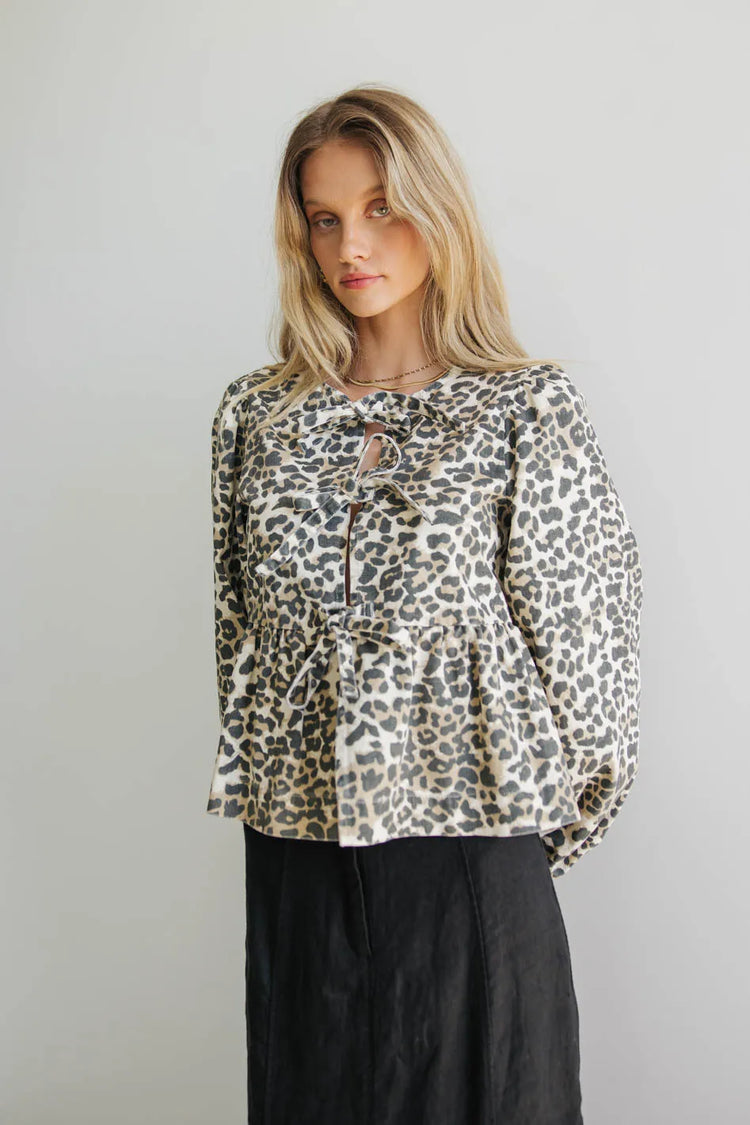 Round neck top in leopard print 
