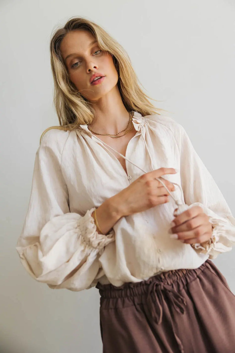 Two neck ties blouse in cream 