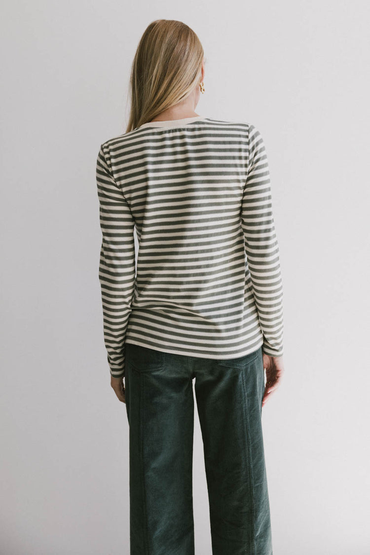 long sleeve striped basic in olive