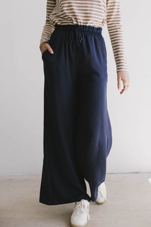 Mina Wide Leg Pants in Navy