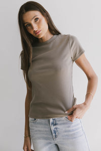 ribbed tee in taupe
