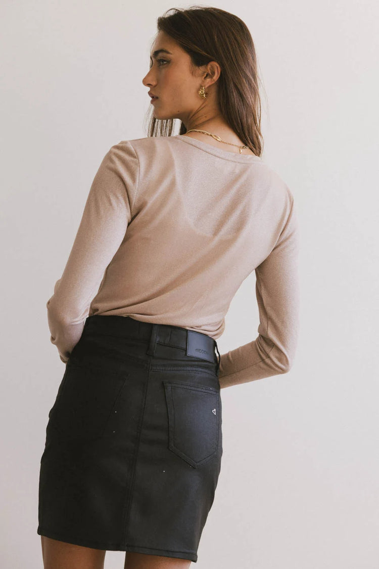 Plain color top in mauve 