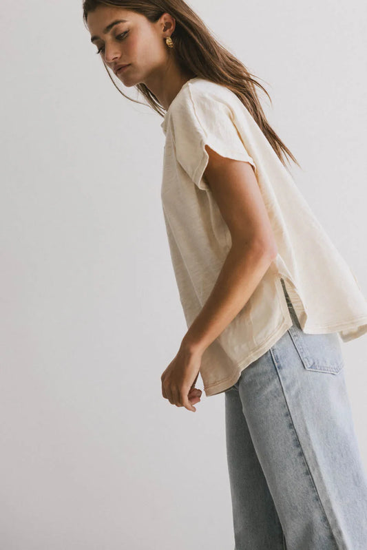 Short sleeves top in cream 