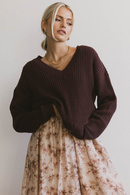 waffle v neck sweater in burgundy