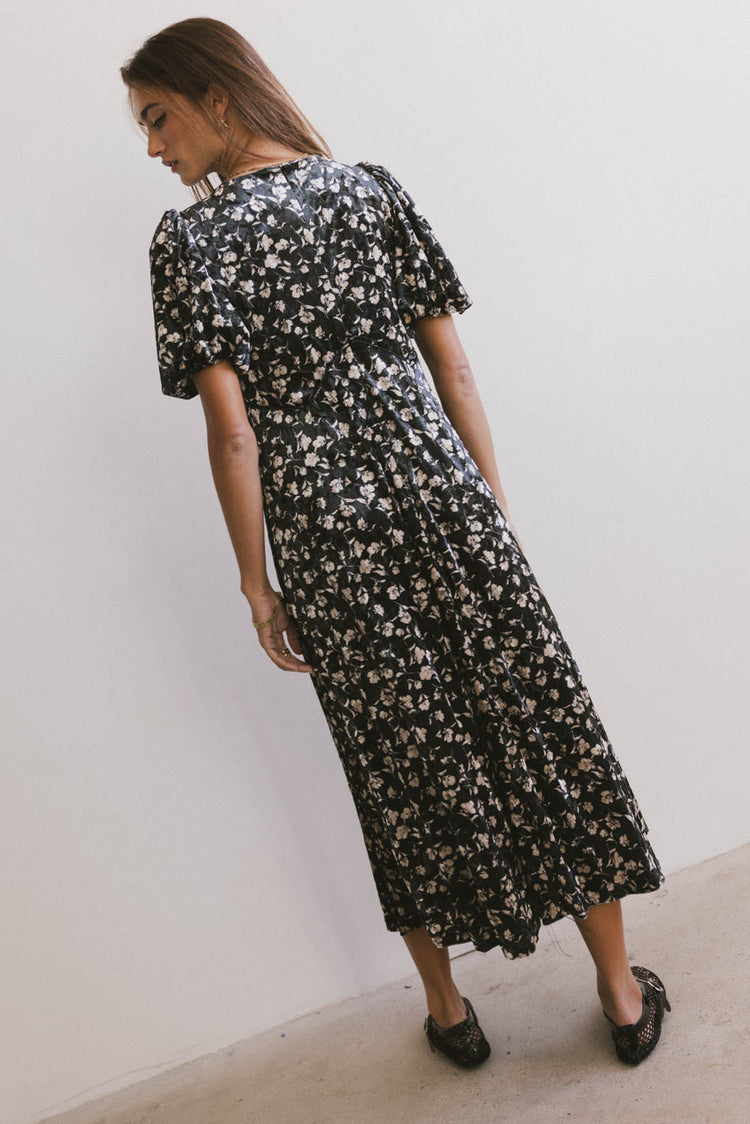 SHORT SLEEVE FLORAL PRINTED DRESS