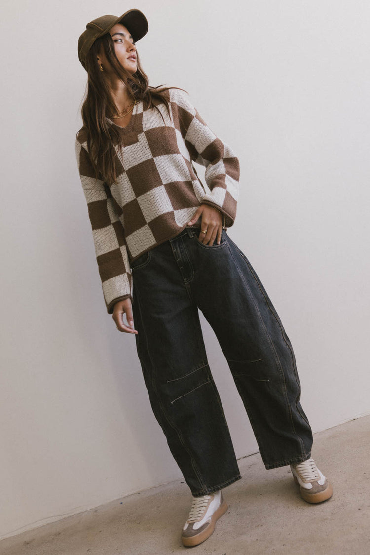 checkered long sleeve sweater in brown