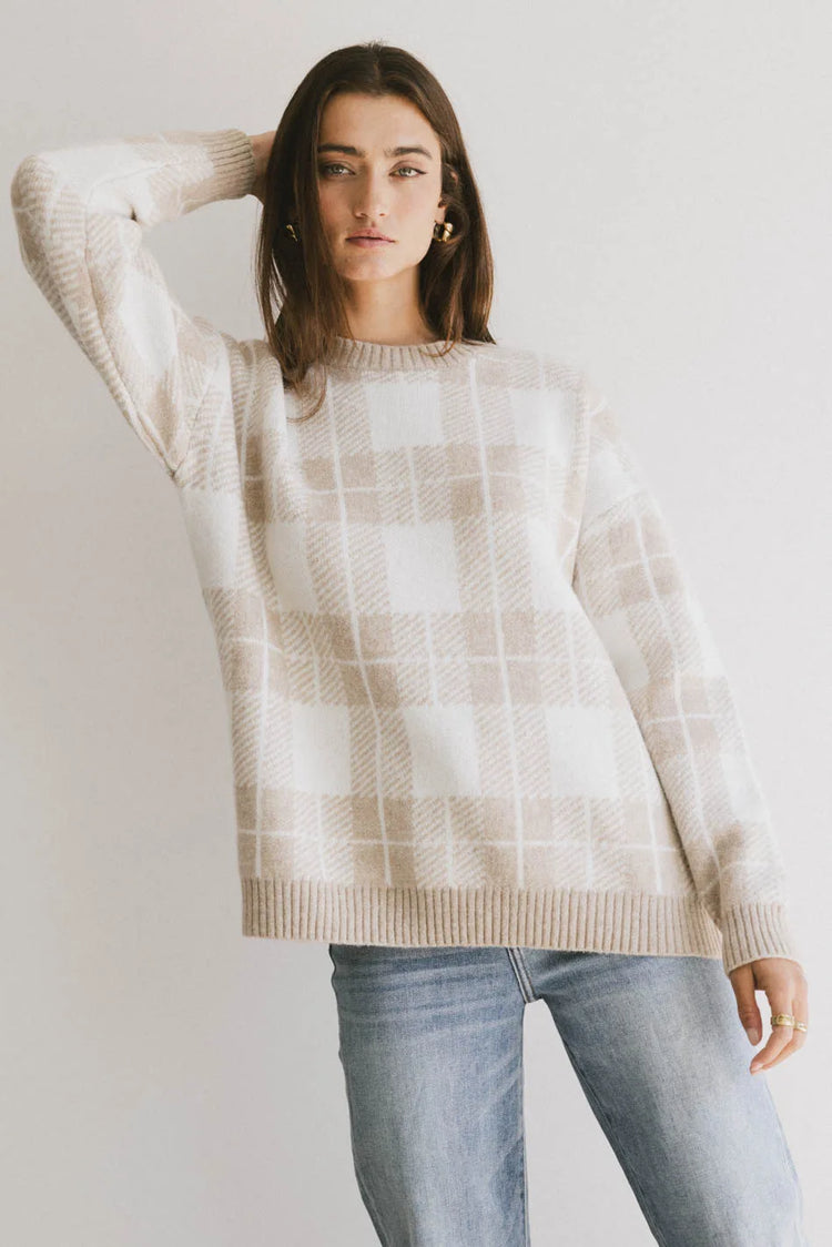 Knit sweater in oatmeal 