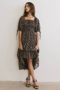 Woven dress in brown 