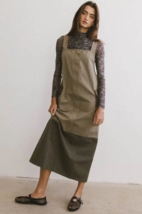 Midi overall in olive 