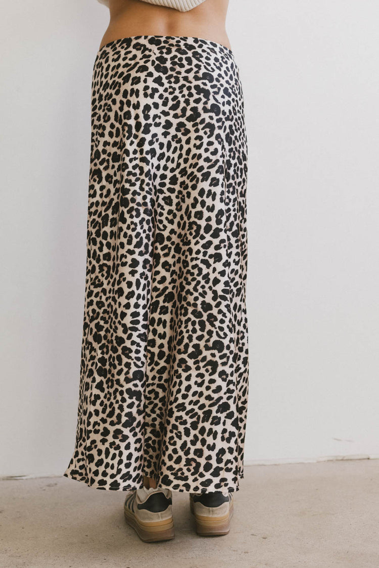 leopard printed maxi satin skirt