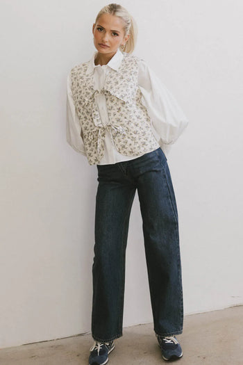 Quilted vest in multi color 