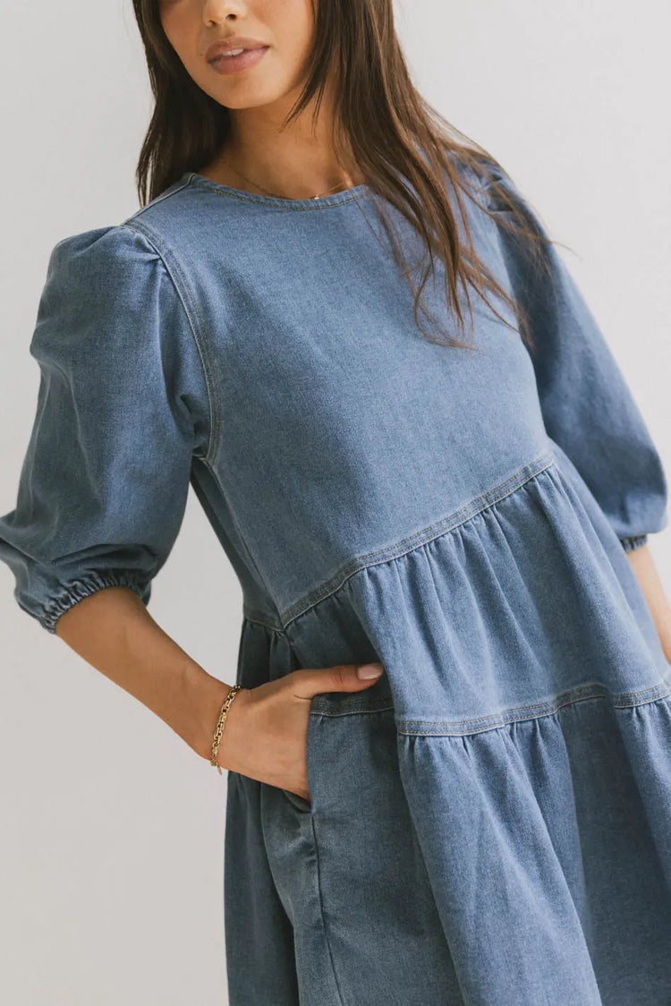 Two hand pockets dress in denim 