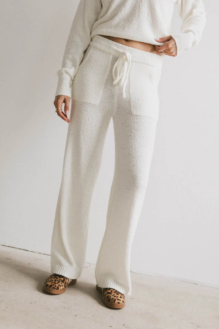 Elastic waist pants in cream 