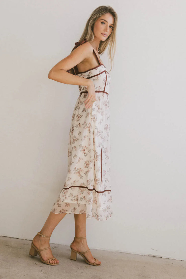 Woven maxi dress in cream 