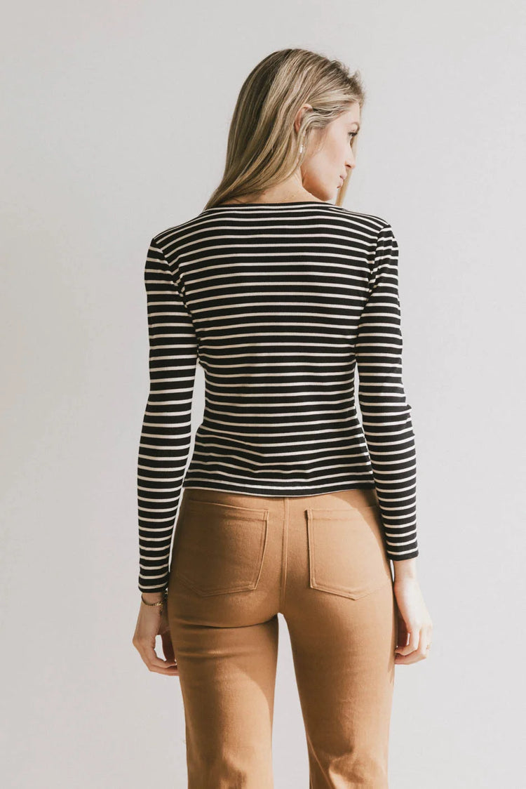 Striped top in black 