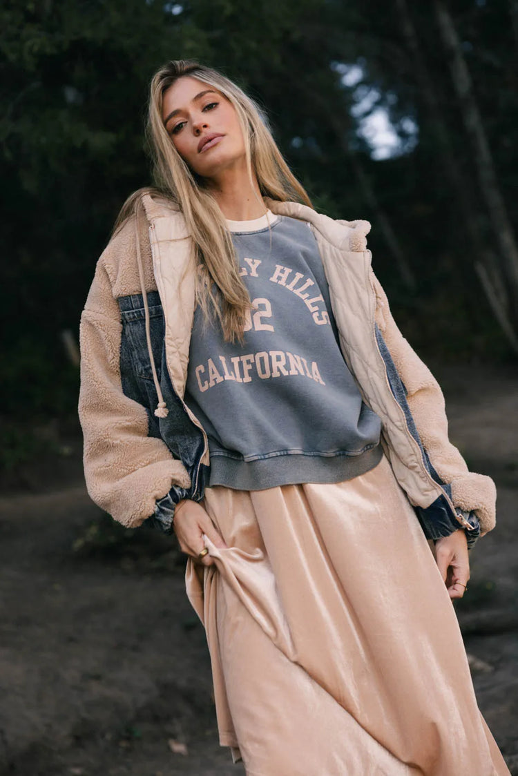 Round neck sweatshirt in blue  