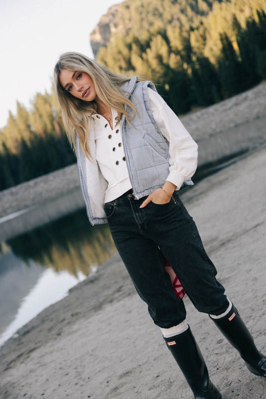 white long sleeve basic top