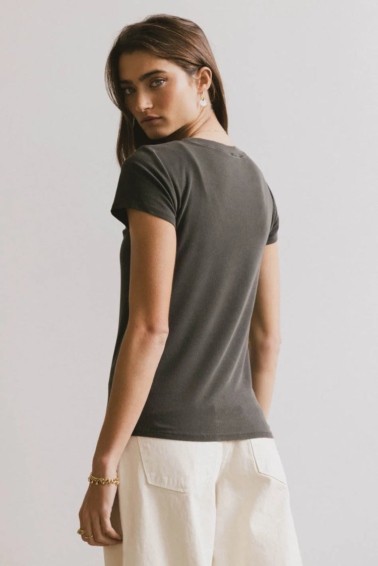 Short sleeves top in grey