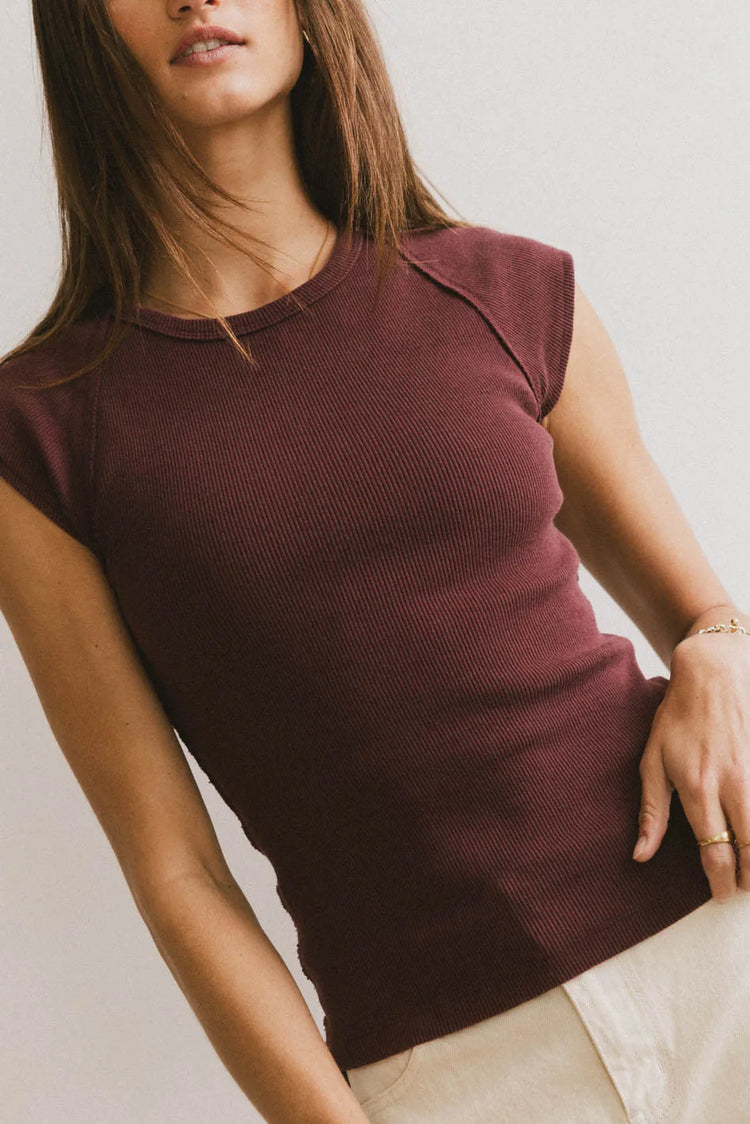 Round neck top in wine 