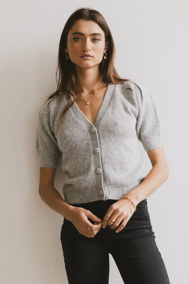 Knit sweater top in grey 