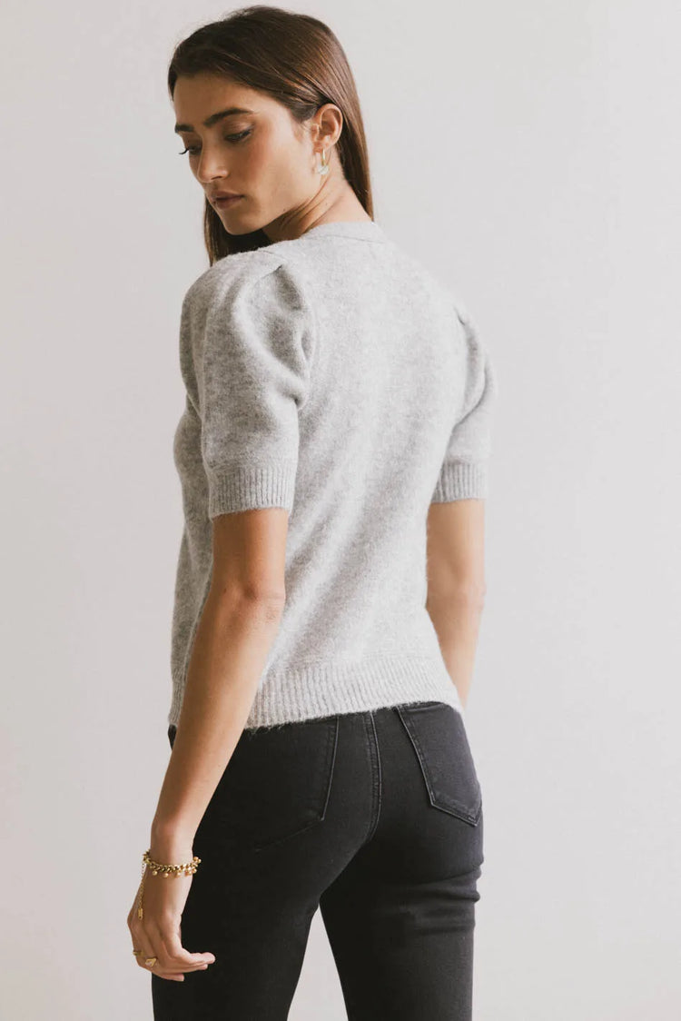 Short sleeves top in grey 