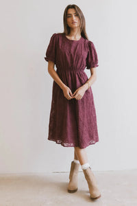 Midi dress in burgundy 