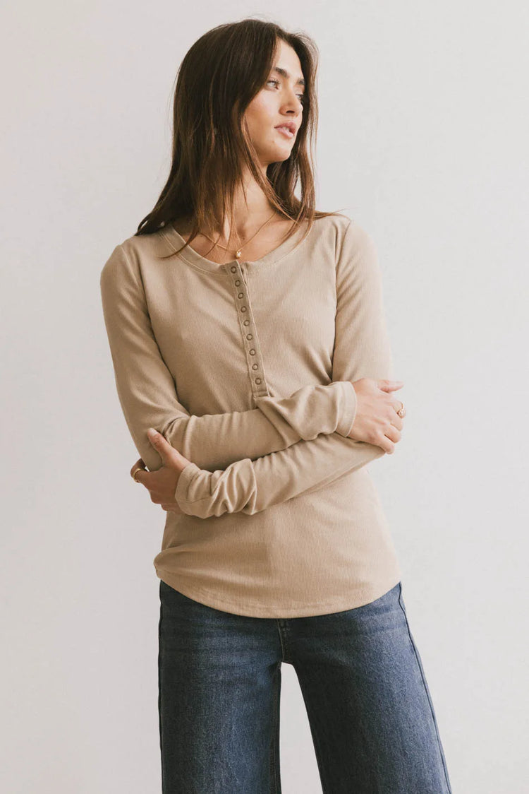 Long sleeves basic top in taupe 