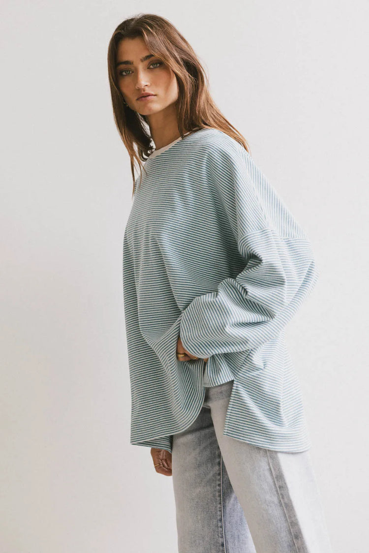 Long sleeves to in blue 