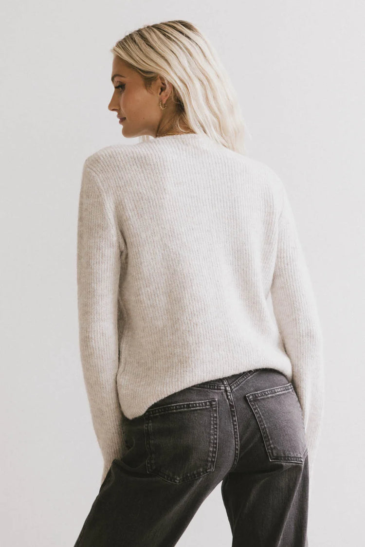 Plain color sweater in natural color 