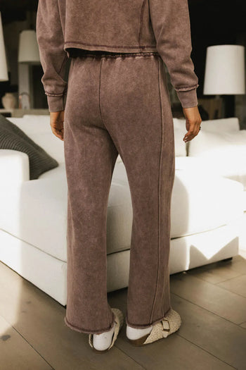 Plain color pants in burgundy 