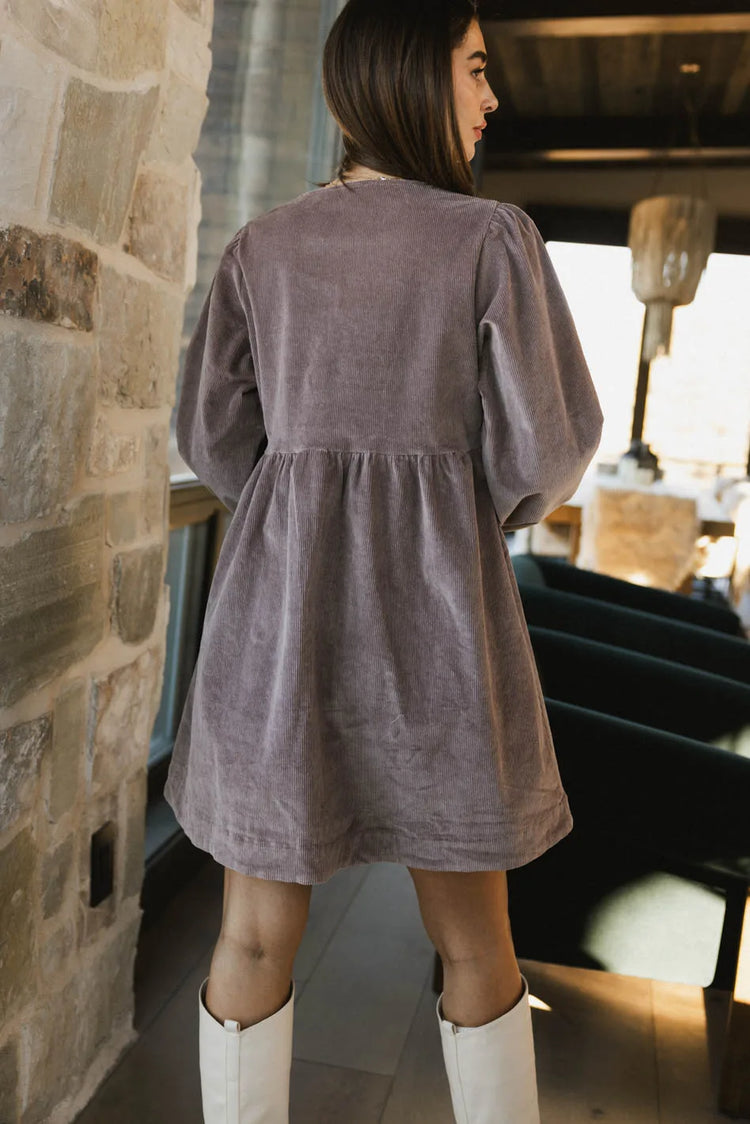 Corduroy dress in mauve 