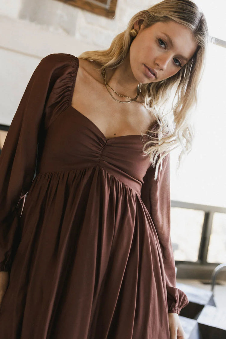 Heart neck dress in rust 