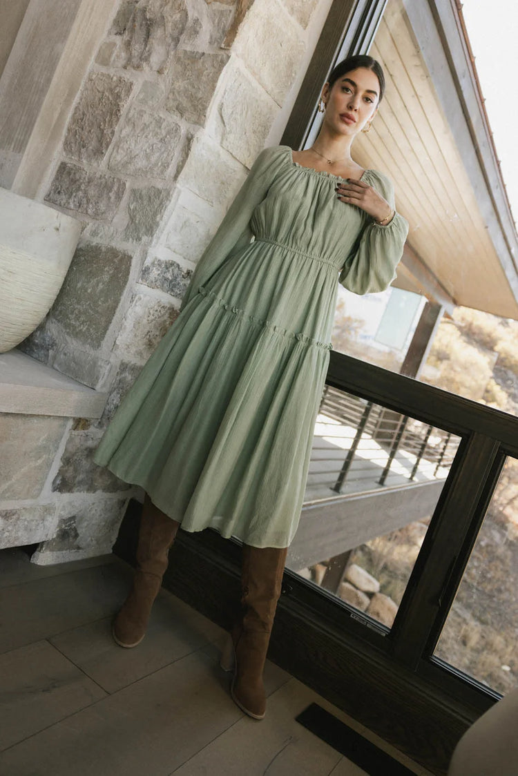 Long sleeves dress in sage 