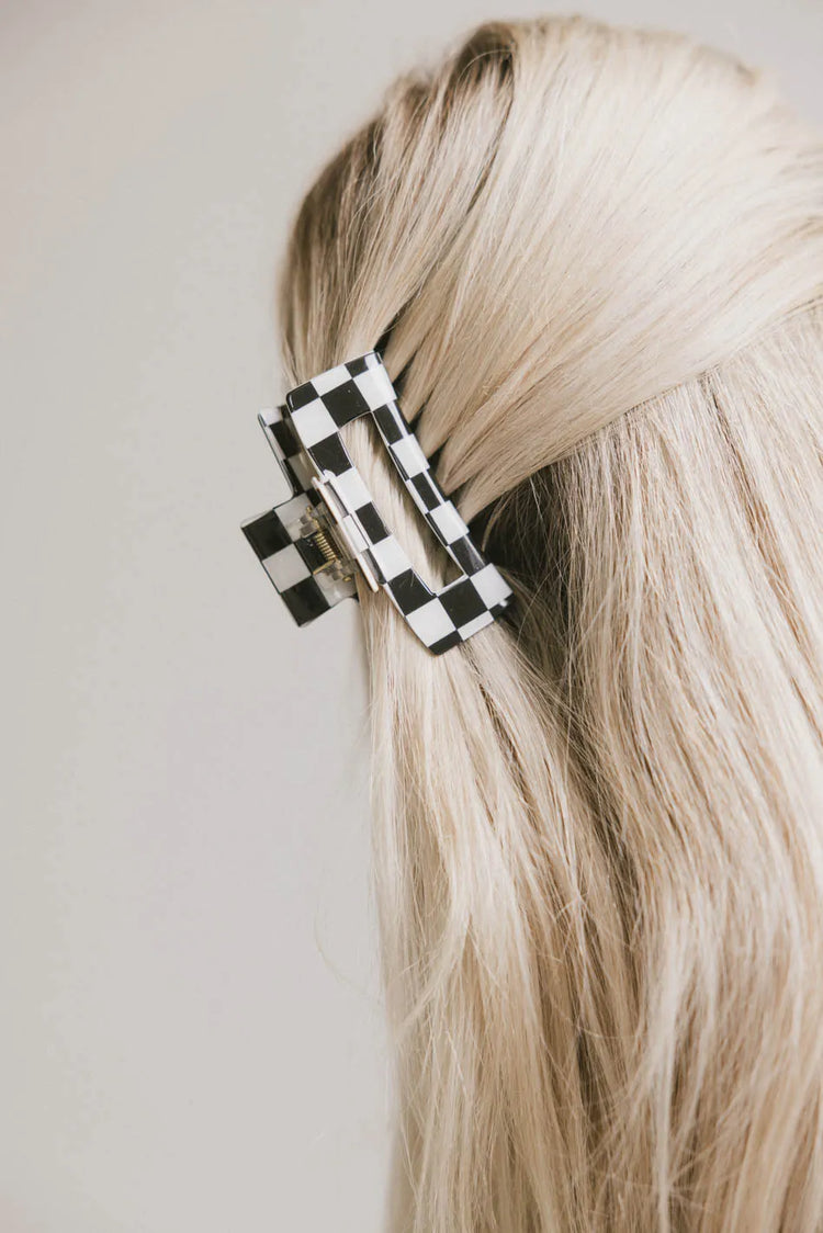 CHECKERED HAIR CLIP