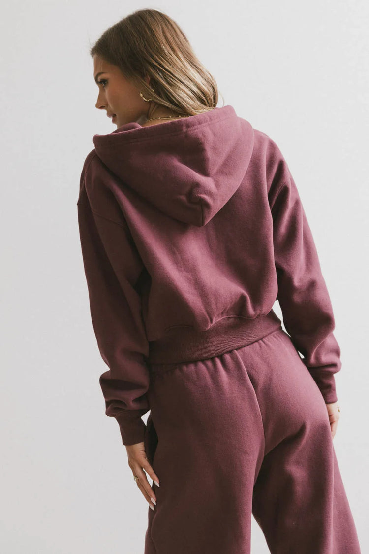 Hoodie in burgundy 