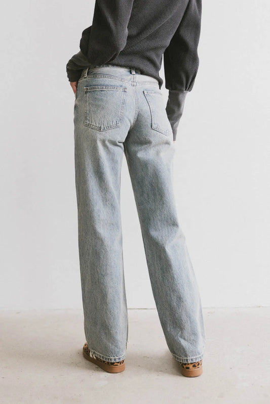 Two back pockets denim pants 