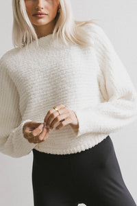 Long sleeves top in ivory 