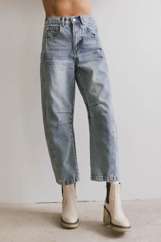 Barrel denim in medium wash