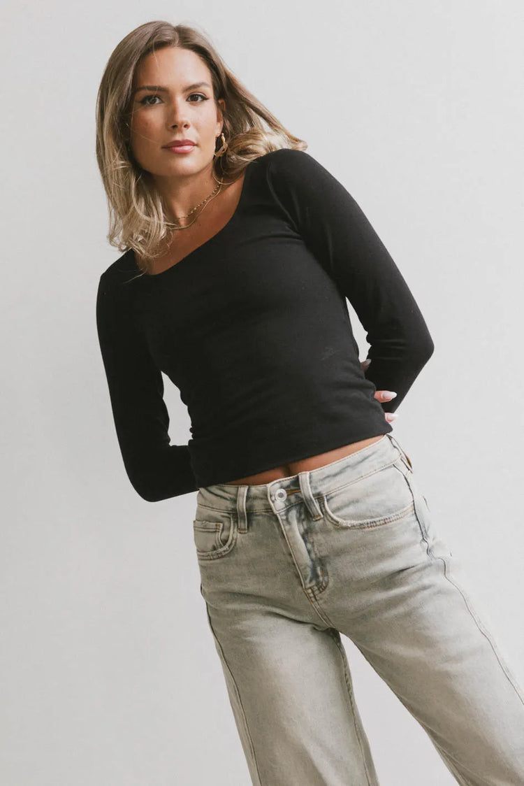 Round neck top in black 