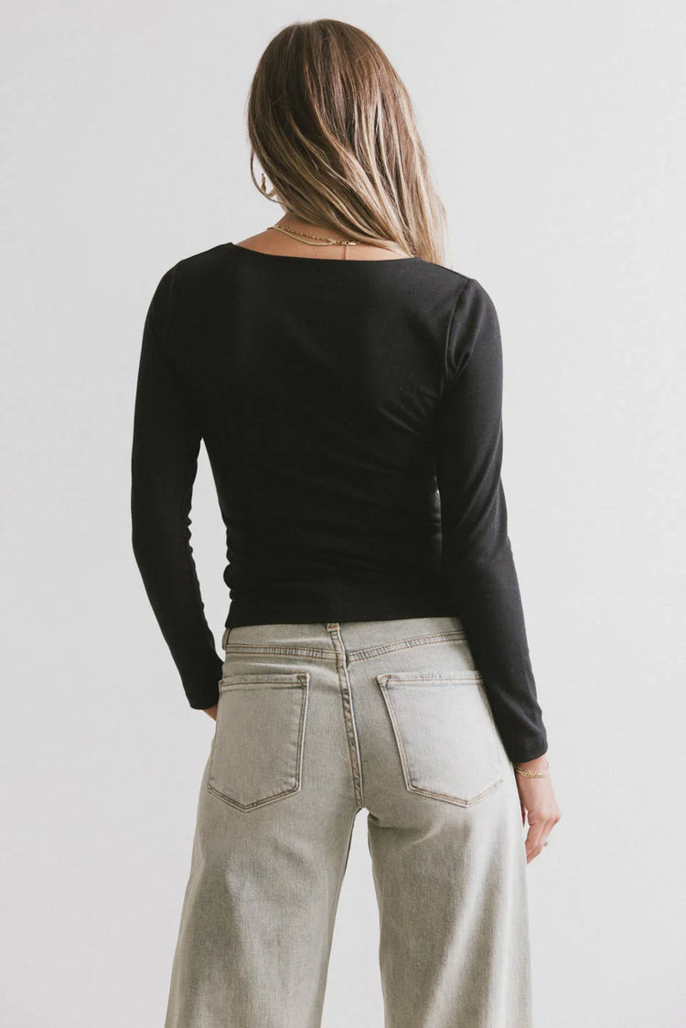 Plain color top in black 