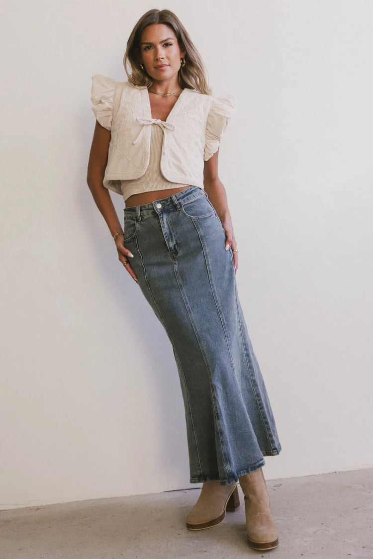 Sirena style denim skirt in medium wash 