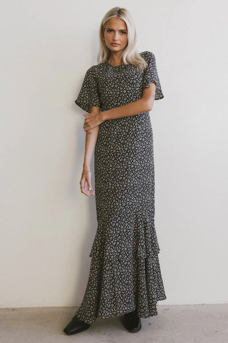 Ruffle skirt maxi dress in black 